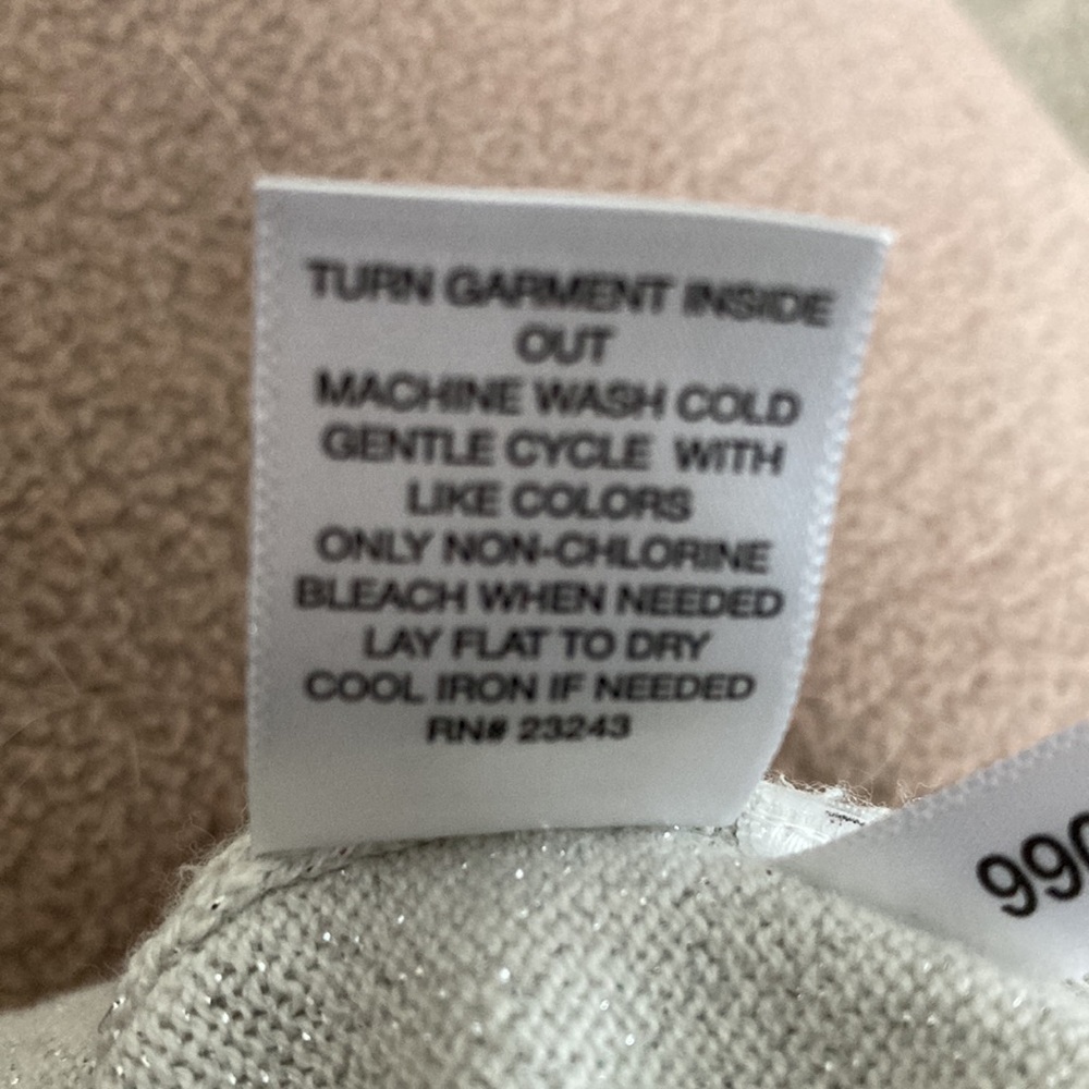 Sweater - Picture 5 of 5